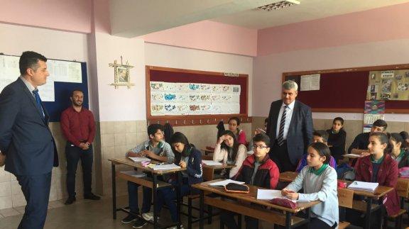 İlçe  Milli Eğitim Müdürümüz  Rabiye Mehmet Ülger Ortaokulunu ziyaret etti.