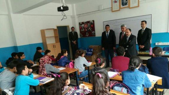 Aksu Kaymakamımız Cihadiye Ortaokulunu Ziyaret etti