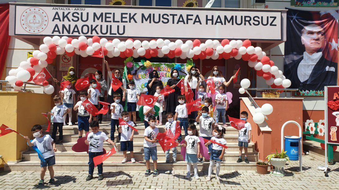 23 Nisan Ulusal Egemenlik Çocuk Bayramı Kutlama Programı Yapıldı.