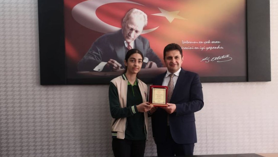 Çalkaya 75. Yıl Cumhuriyet Ortaokulu Öğrencimiz Antalya'nın Fethi Resim Yarışması'nda İl Birincisi