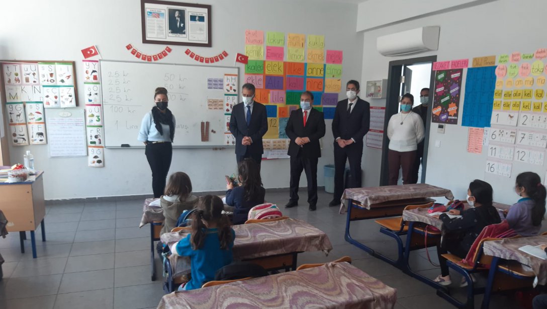 Aksu Kaymakamımız Sayın Ahmet Hikmet ŞAHİN Necati Başkırt İlkokulu Müdürlüğünü Ziyaret Etti.