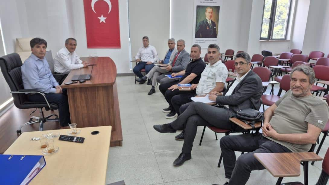 İlçemiz 2025 Yılı Yetkili Sendika Belirleme Çalışmaları Toplantısı Yapıldı